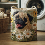 Vaskekurv med en Pug hund i margueritter