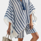 Salomé - Stribet Sæt bestående af Bluse og Shorts